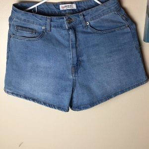 Forever 21 High rise short denim